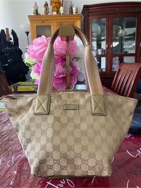 Gucci Beige Canvas Tote with Pink-Accented Handles